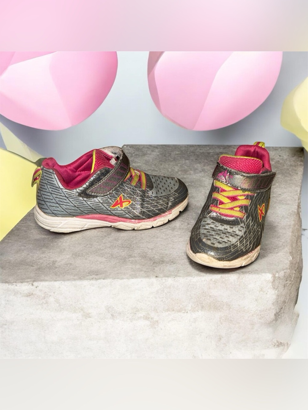 Athletech Kids Sneakers in Gray, Pink & Yellow